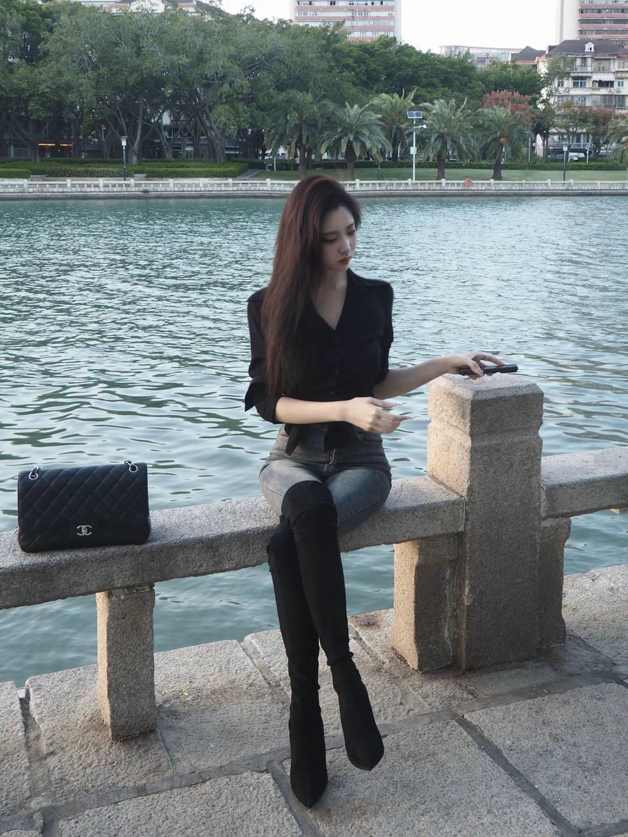 post_image