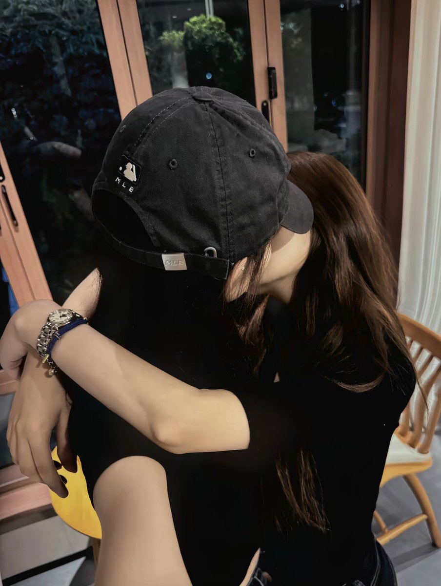 post_image