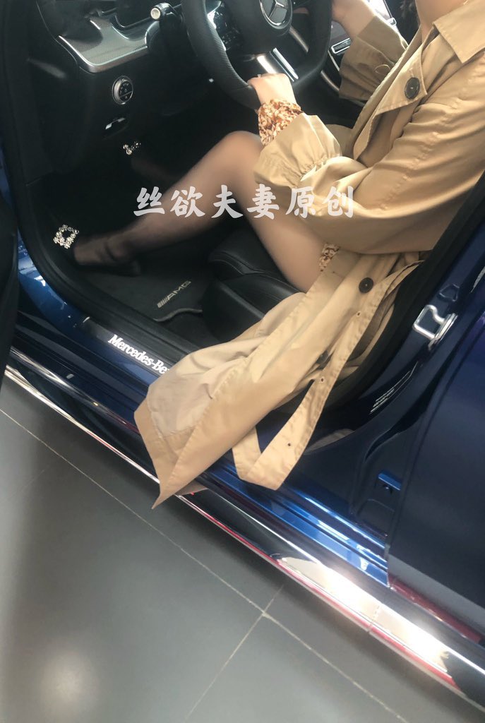 post_image