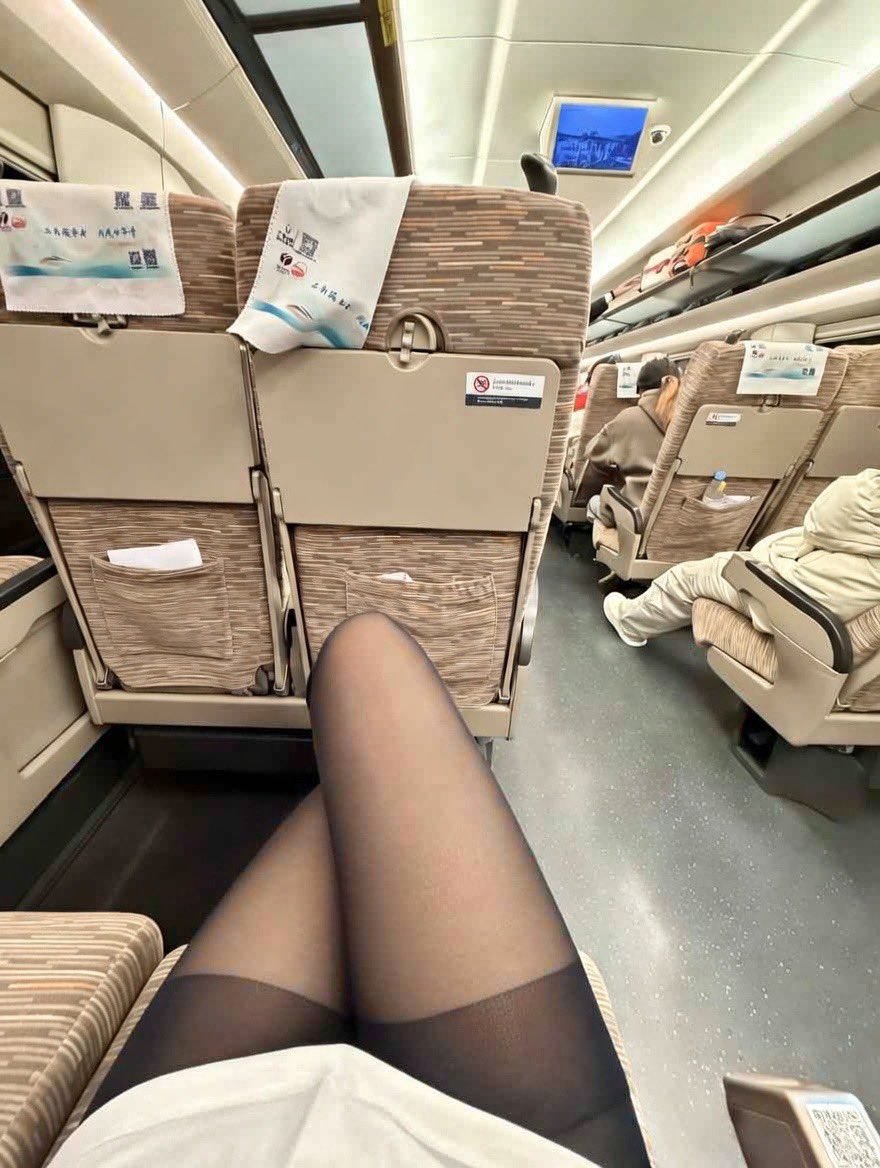 post_image