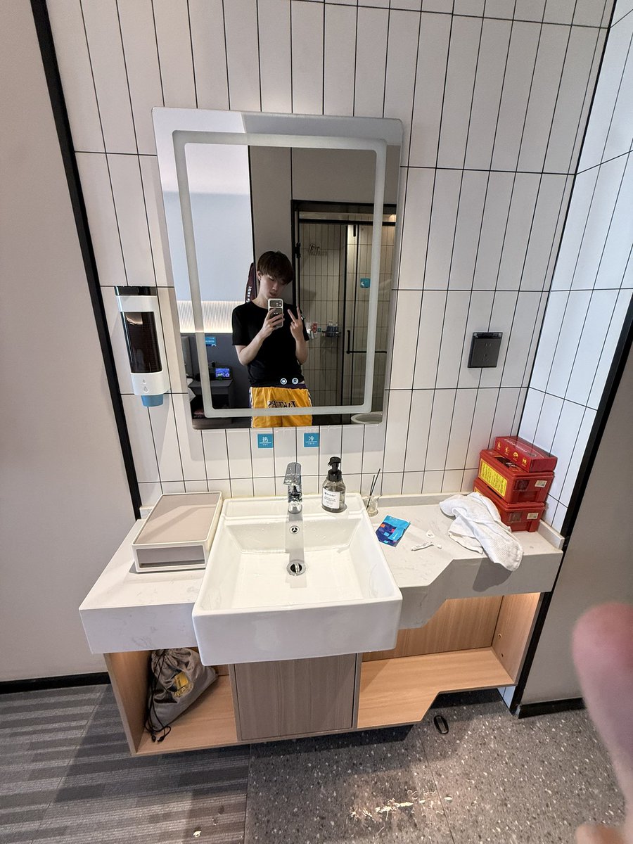 post_image