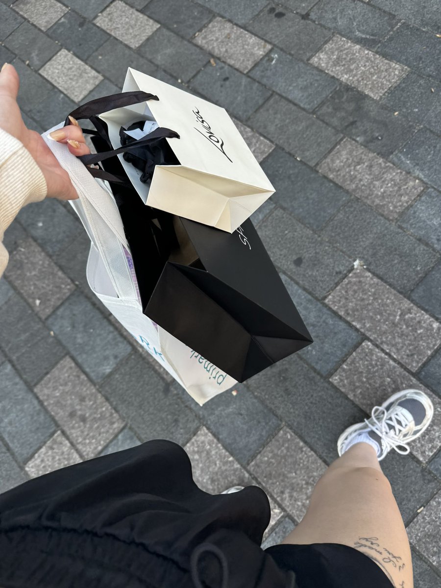 post_image