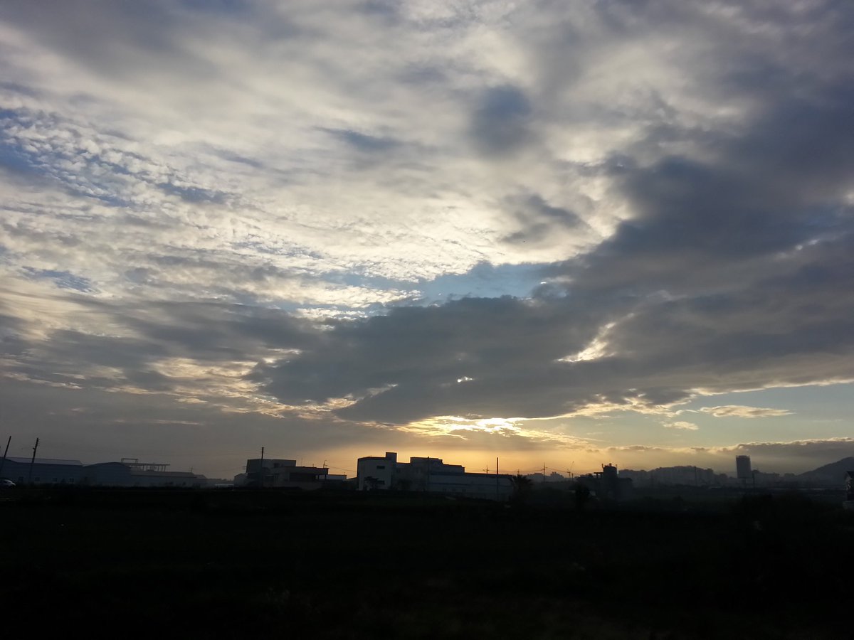 post_image