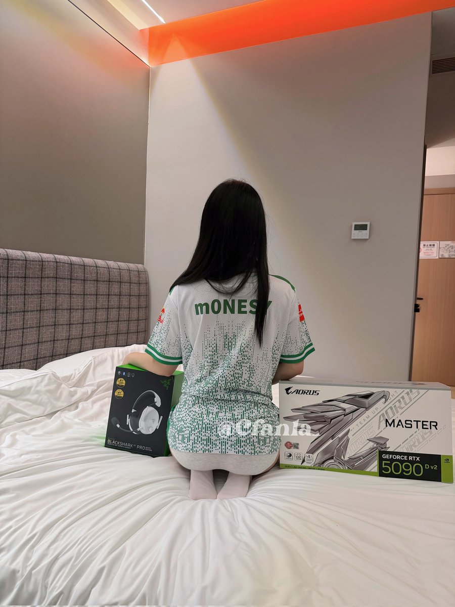 post_image