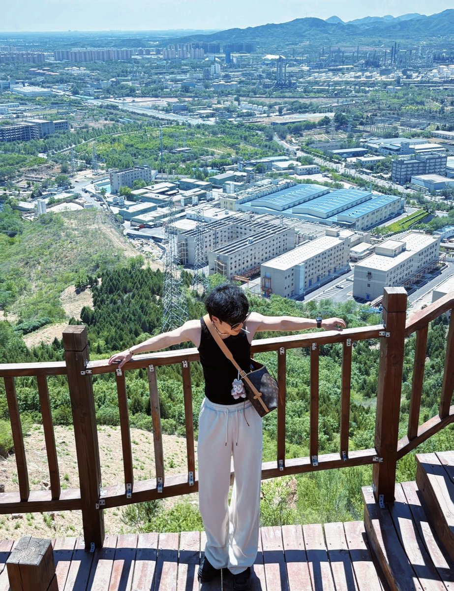 post_image
