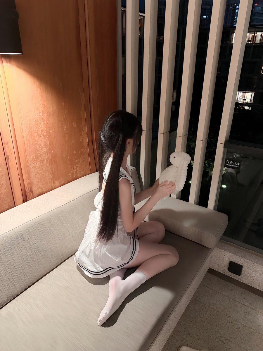 post_image