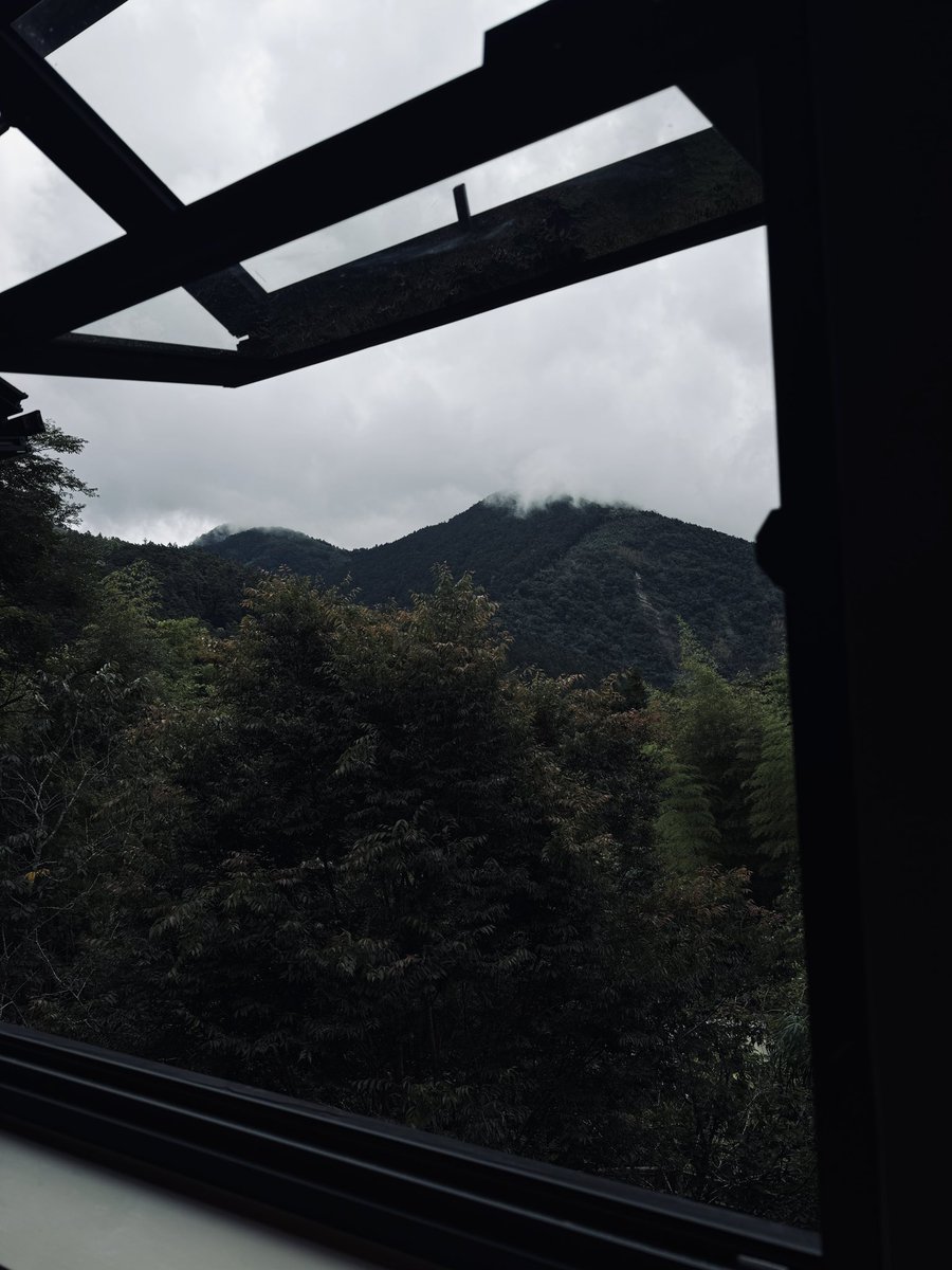 post_image