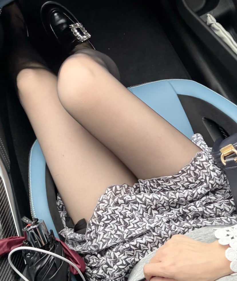 post_image
