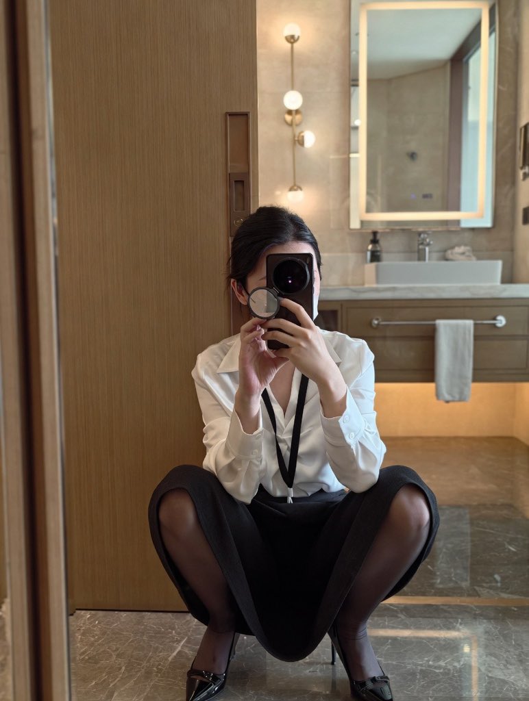 post_image