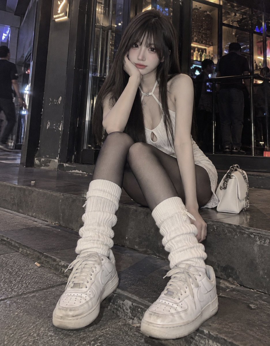 post_image