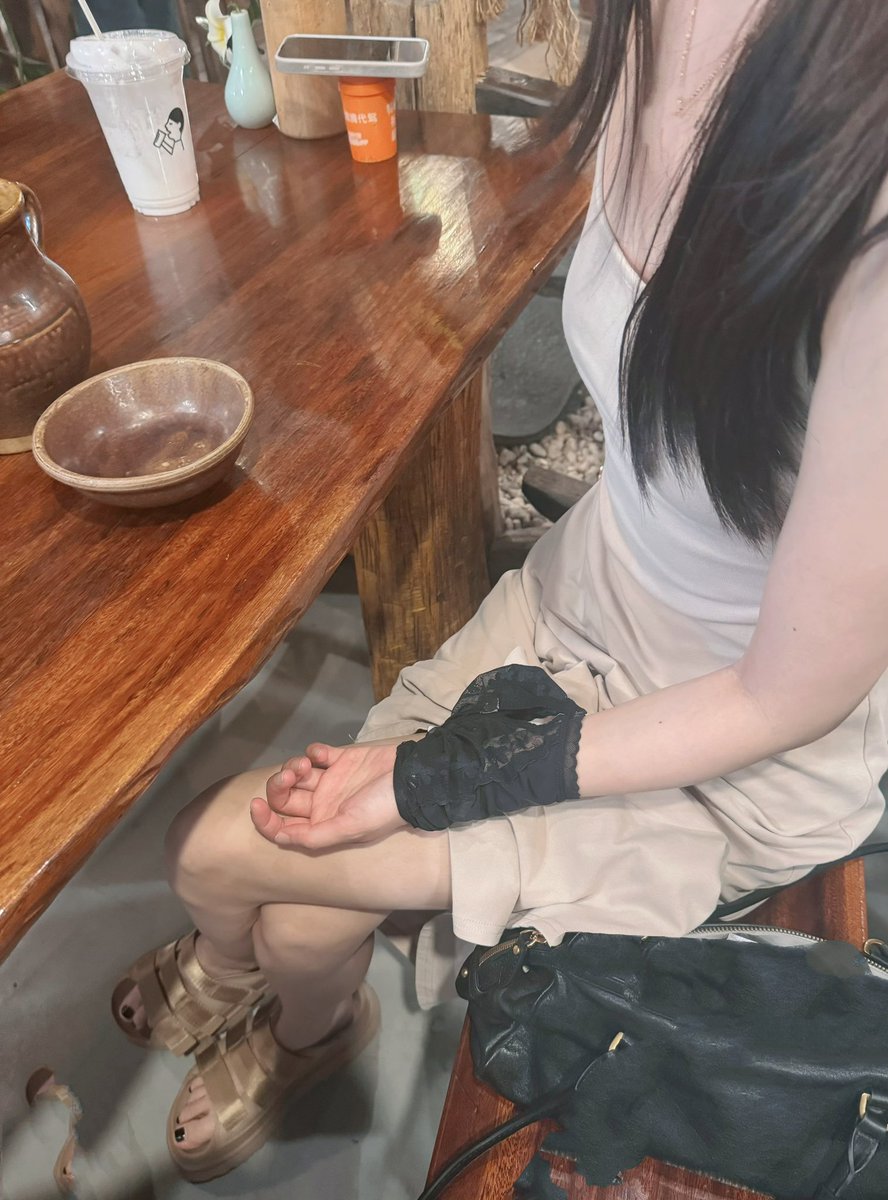 post_image