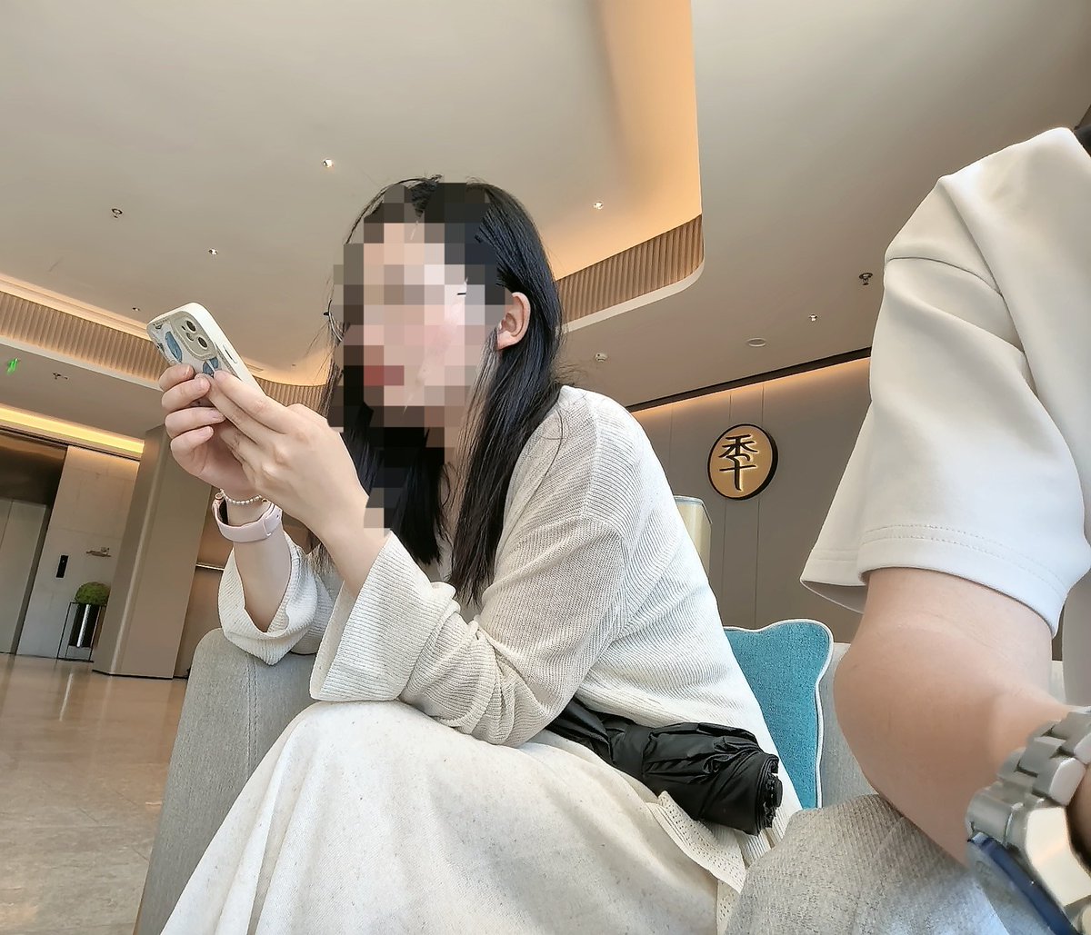 post_image
