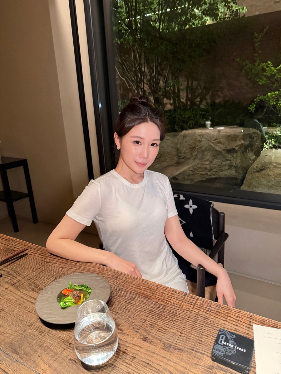 post_image