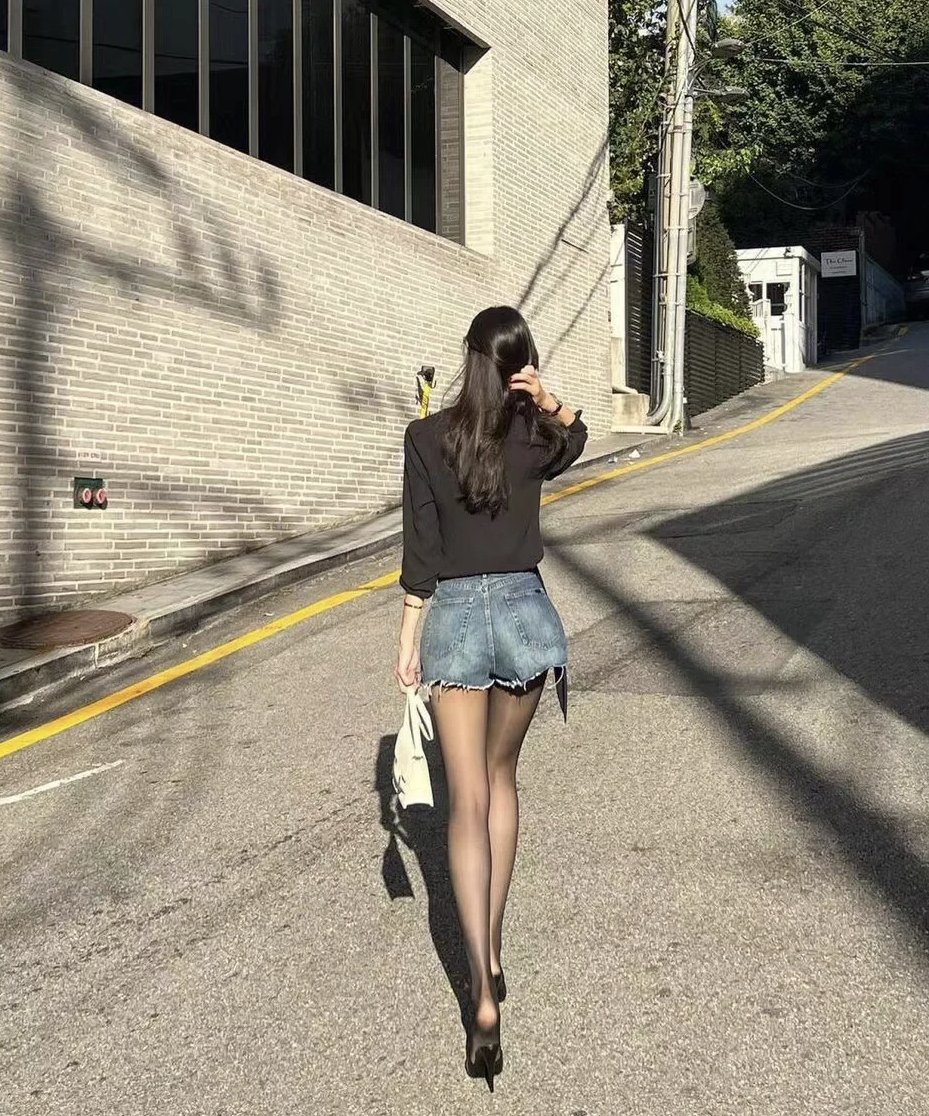 post_image