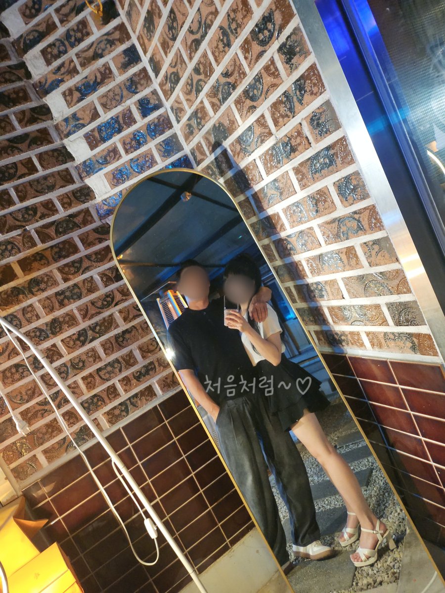 post_image