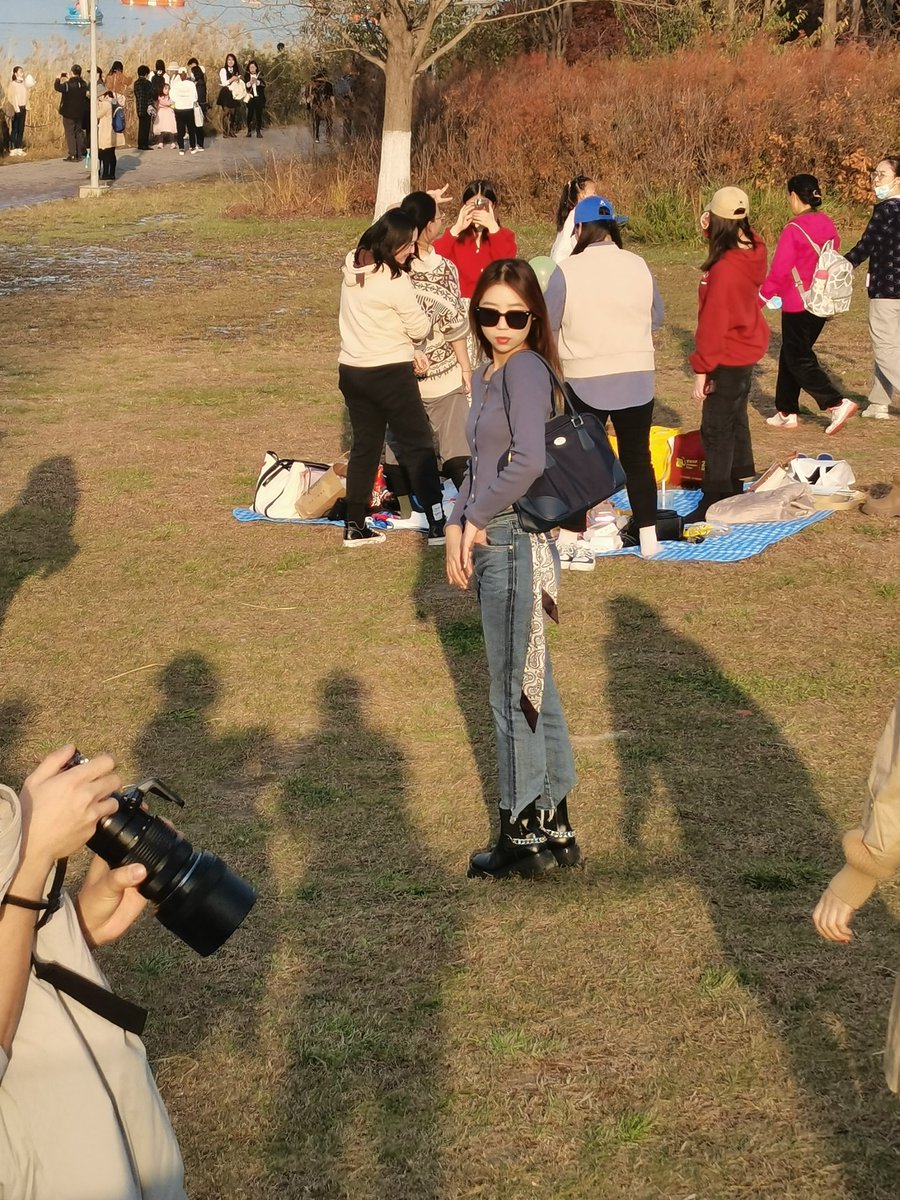 post_image