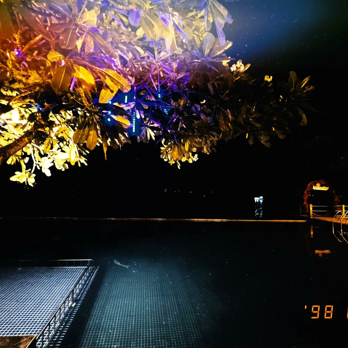 post_image