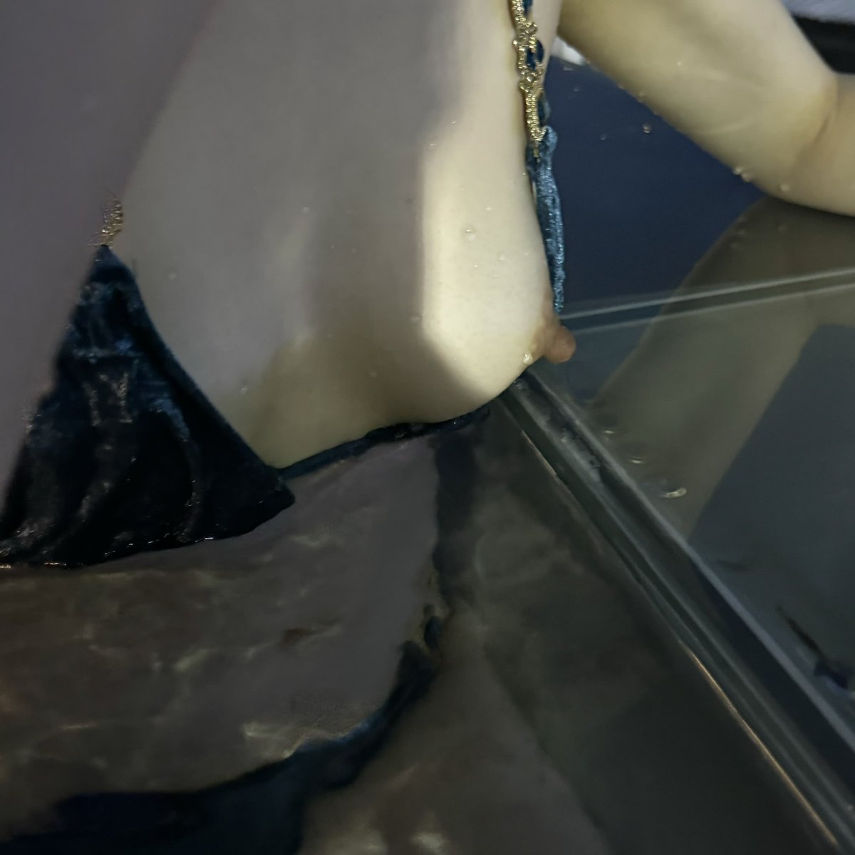 post_image