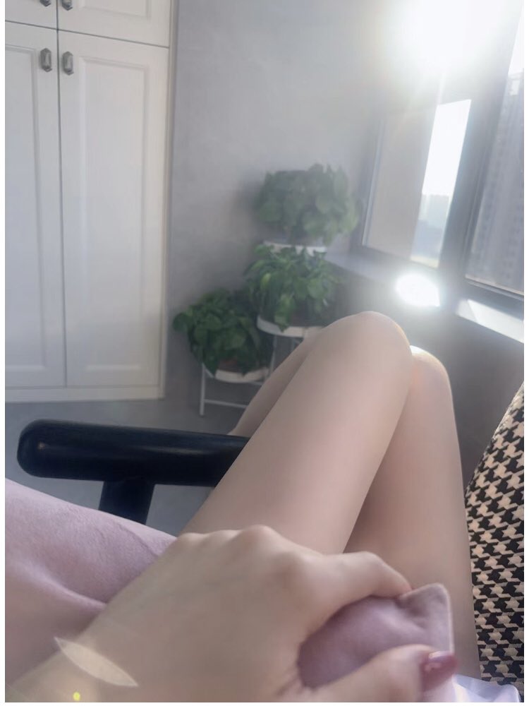 post_image