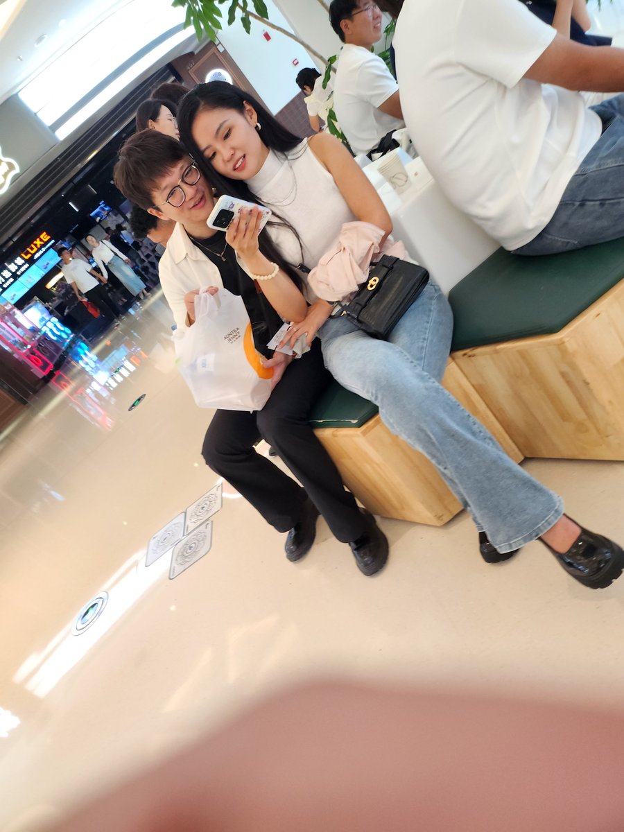 post_image